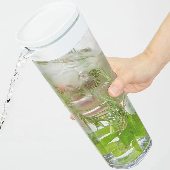 Luxury 1.1L VERT-HORIZONTAL PITCHER D112T Genuine