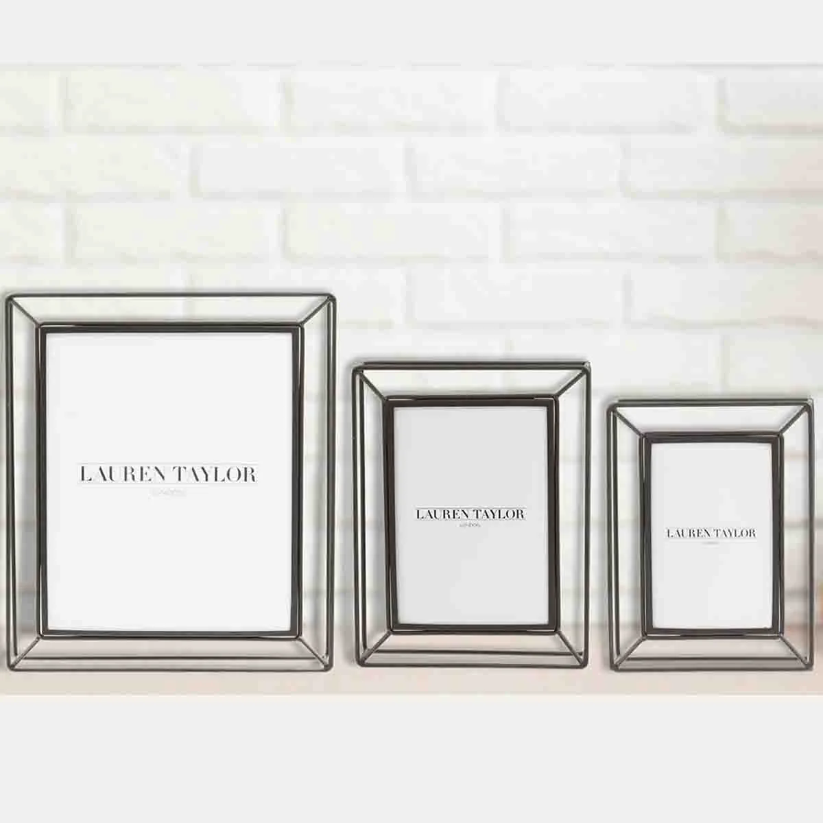 User-Friendly LAUREN TAYLOR – metal picture frame Smart