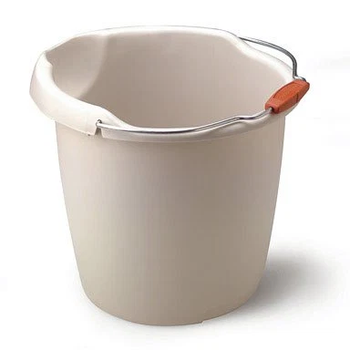 Specialty ROUGHNECK 15QT BUCKET Solid