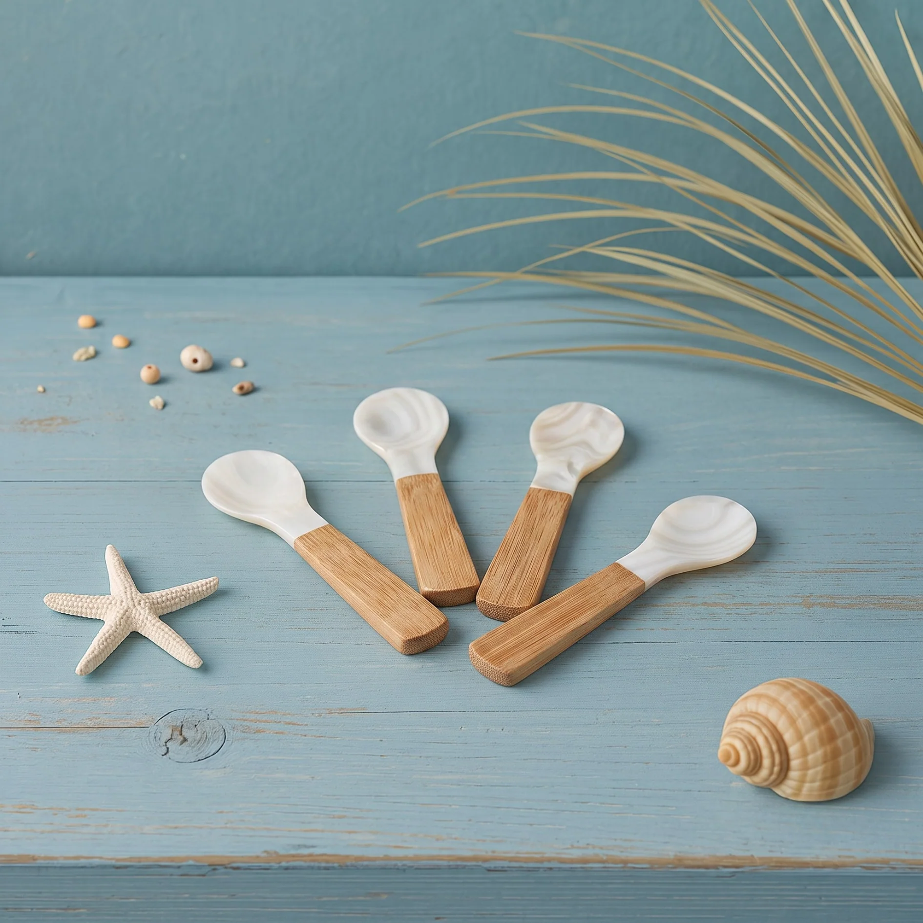 Solid Seashell amp Bamboo Spoons Small Set of 4 Professional