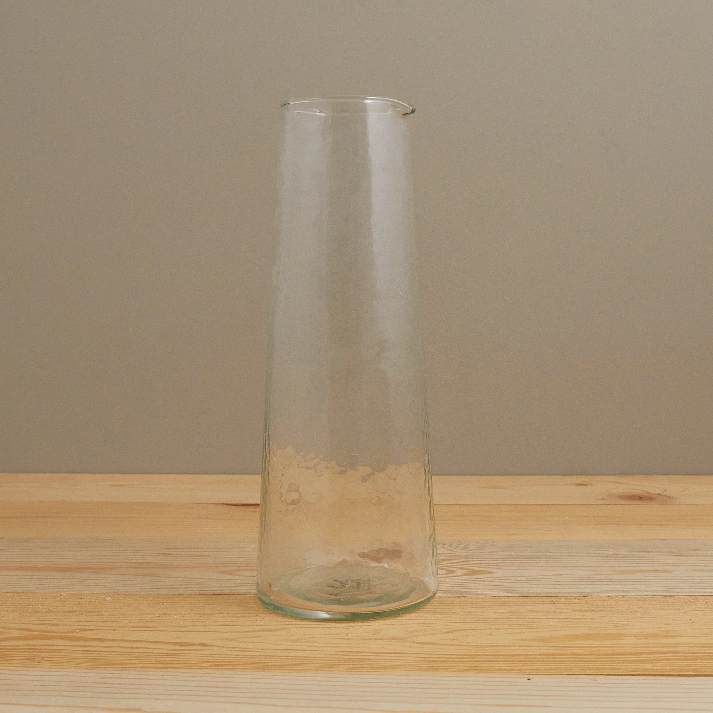 Advanced Pebble Glass Carafe Stylish