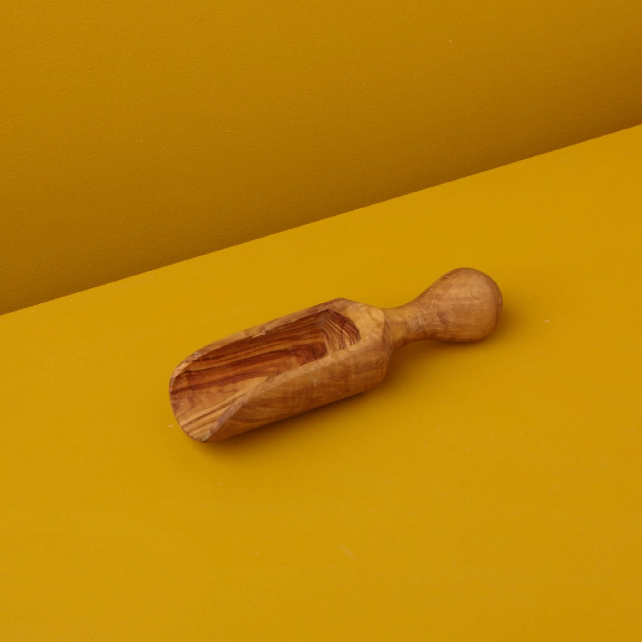 Comfortable Olive Wood Tea Scoop Lightweight