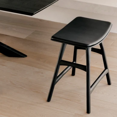 Reusable Osso Stool Varnished Oak Black with Black Leather Seat Convenient