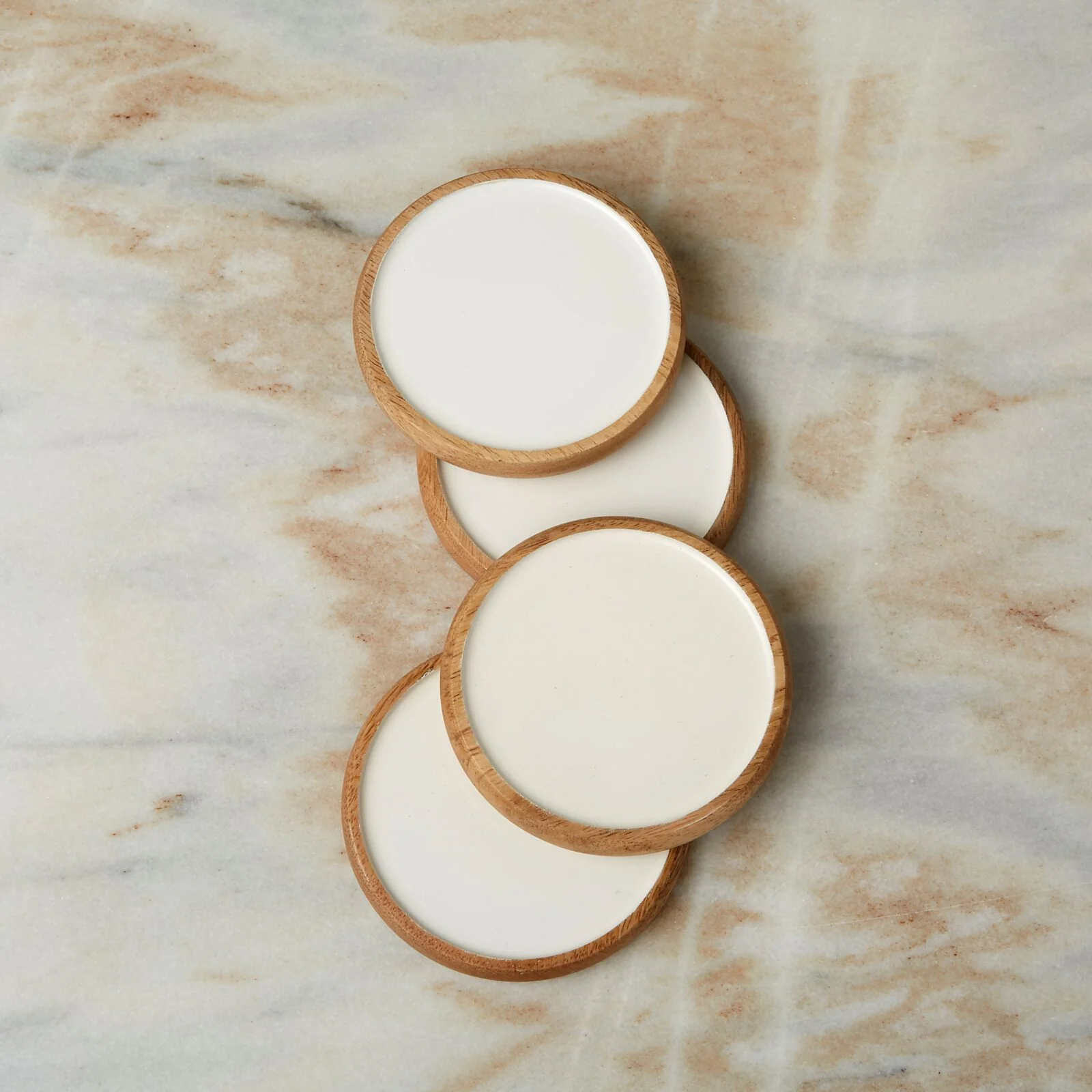 Trendy Madras Curva Round Coasters Set of 4 Excellent