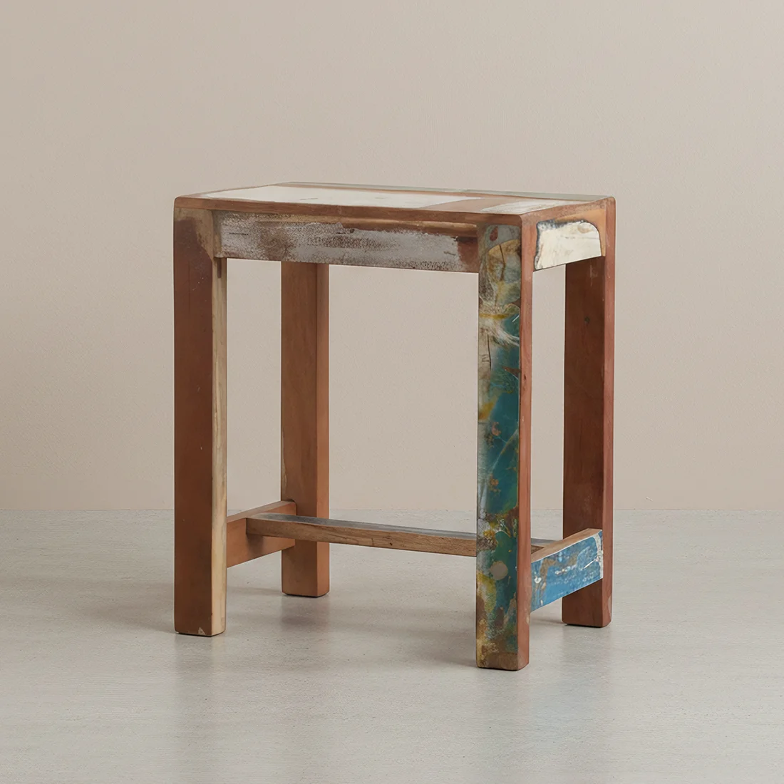Breathable Scrapwood stool rectangular Specialty