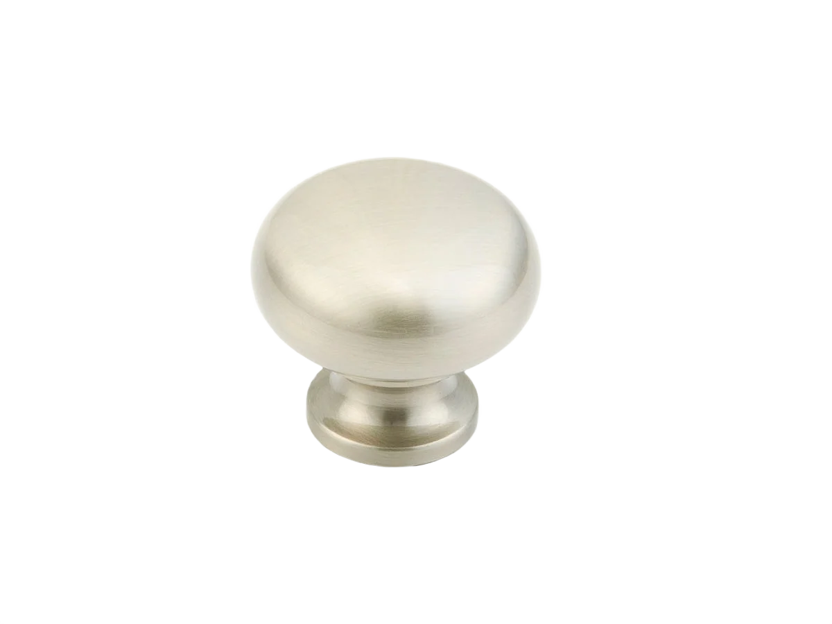 Convenient Schaub Trad. 1-1 4 in. Knob Sn Proven
