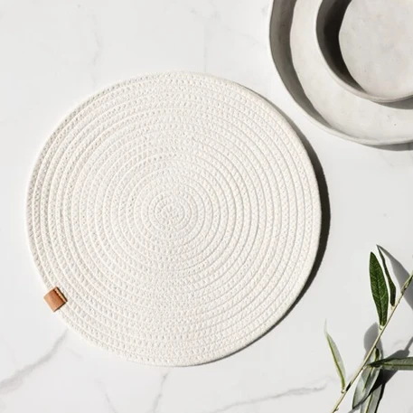 Detailed PD Home and Garden Ivory Round Placemat 13 Green