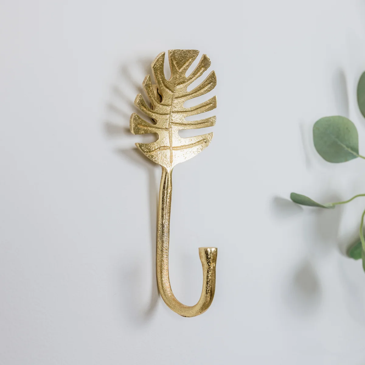 Traditional Gold Monstera Leaf Wall Hook Fine Crafted