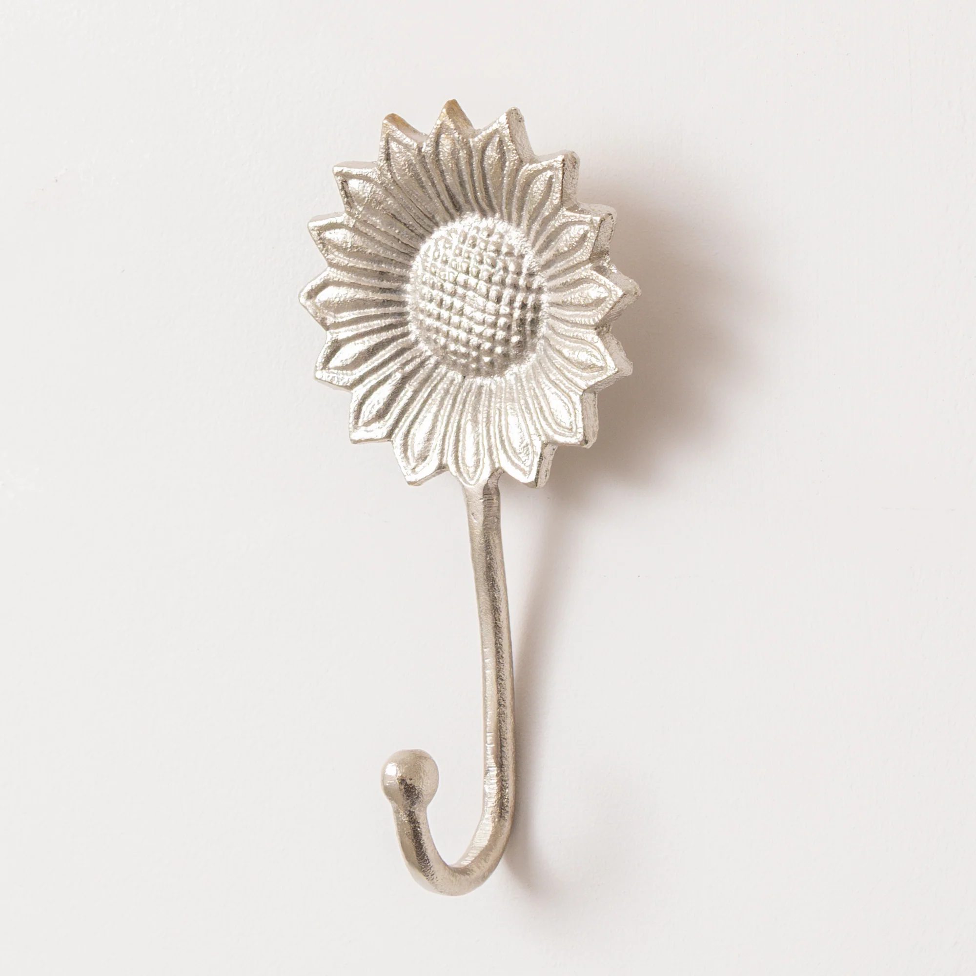 Exclusive Silver Sunflower Wall Hook Clean