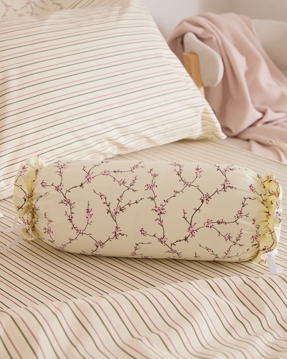 Lightweight Foxford Tess Bolster Cushion Professional
