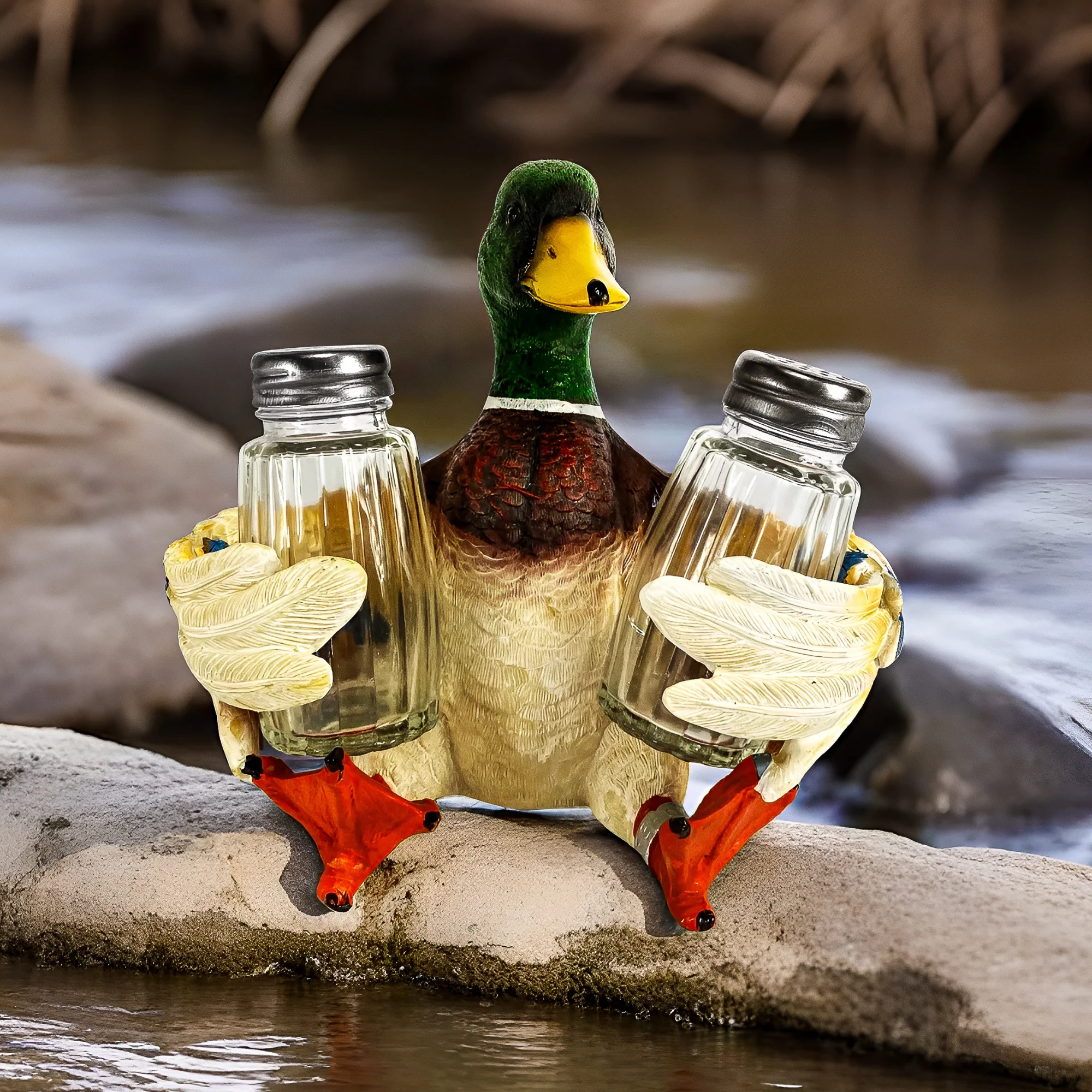 Clean Salt and Pepper Shakers-Duck Holding Professional