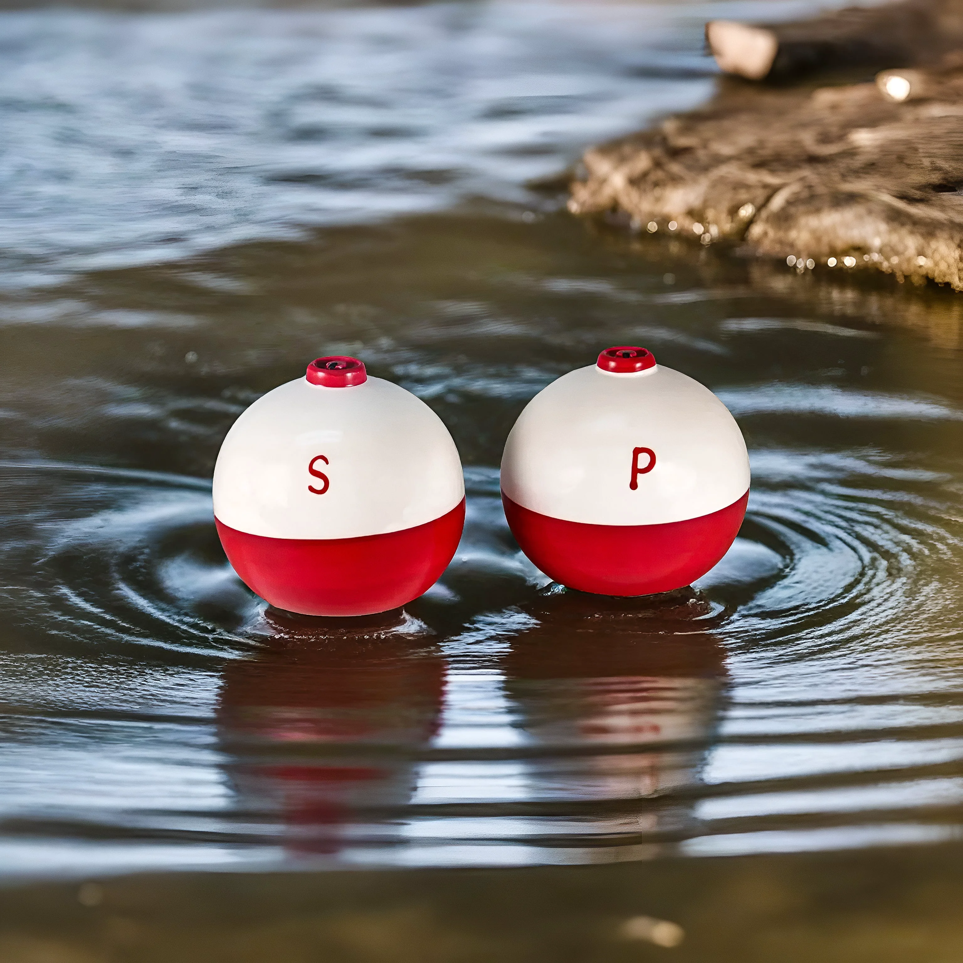 Relaxed Salt and Pepper Shakers-Bobber Natural