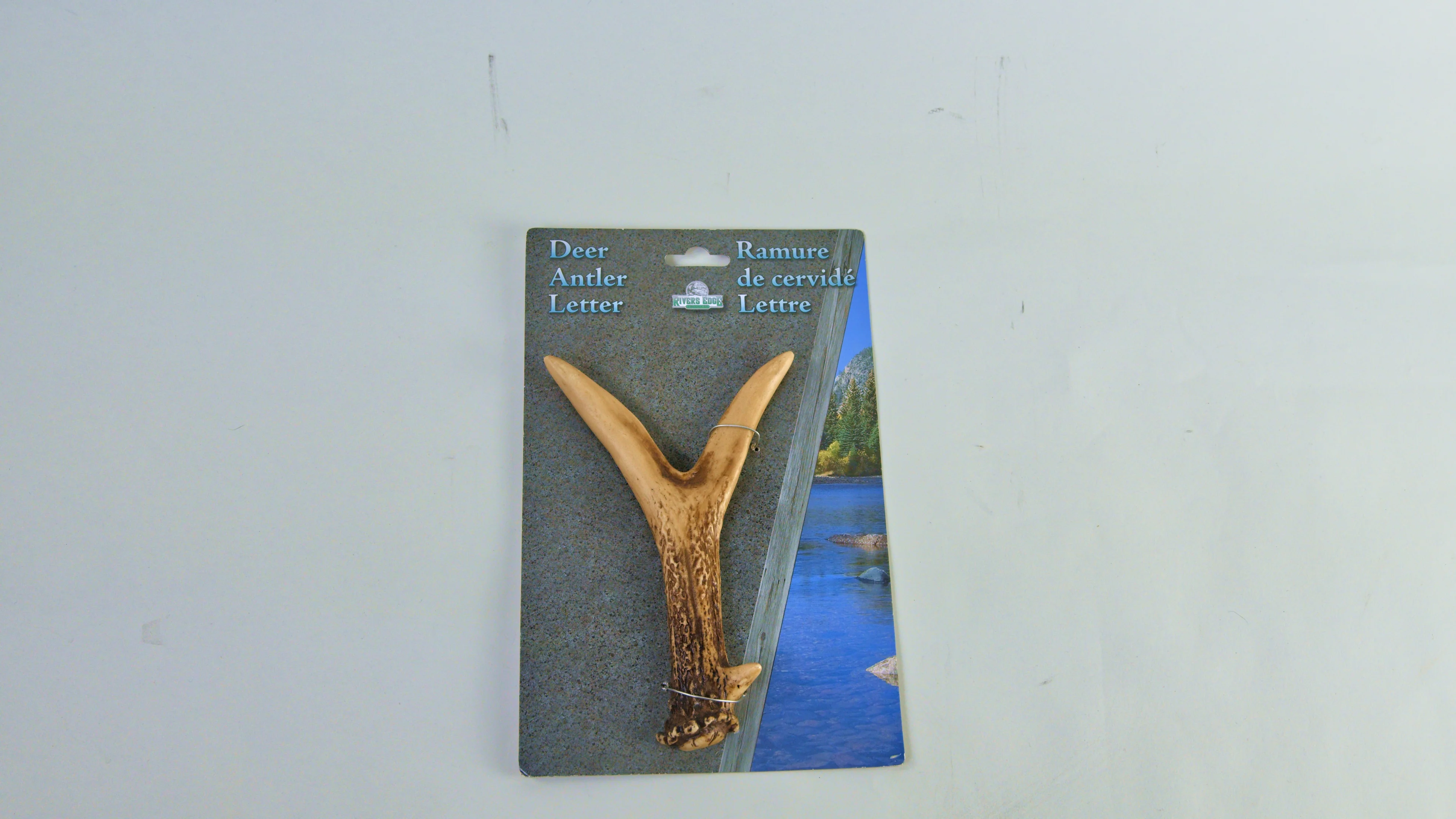 Casual Antler Letter-Y Premium