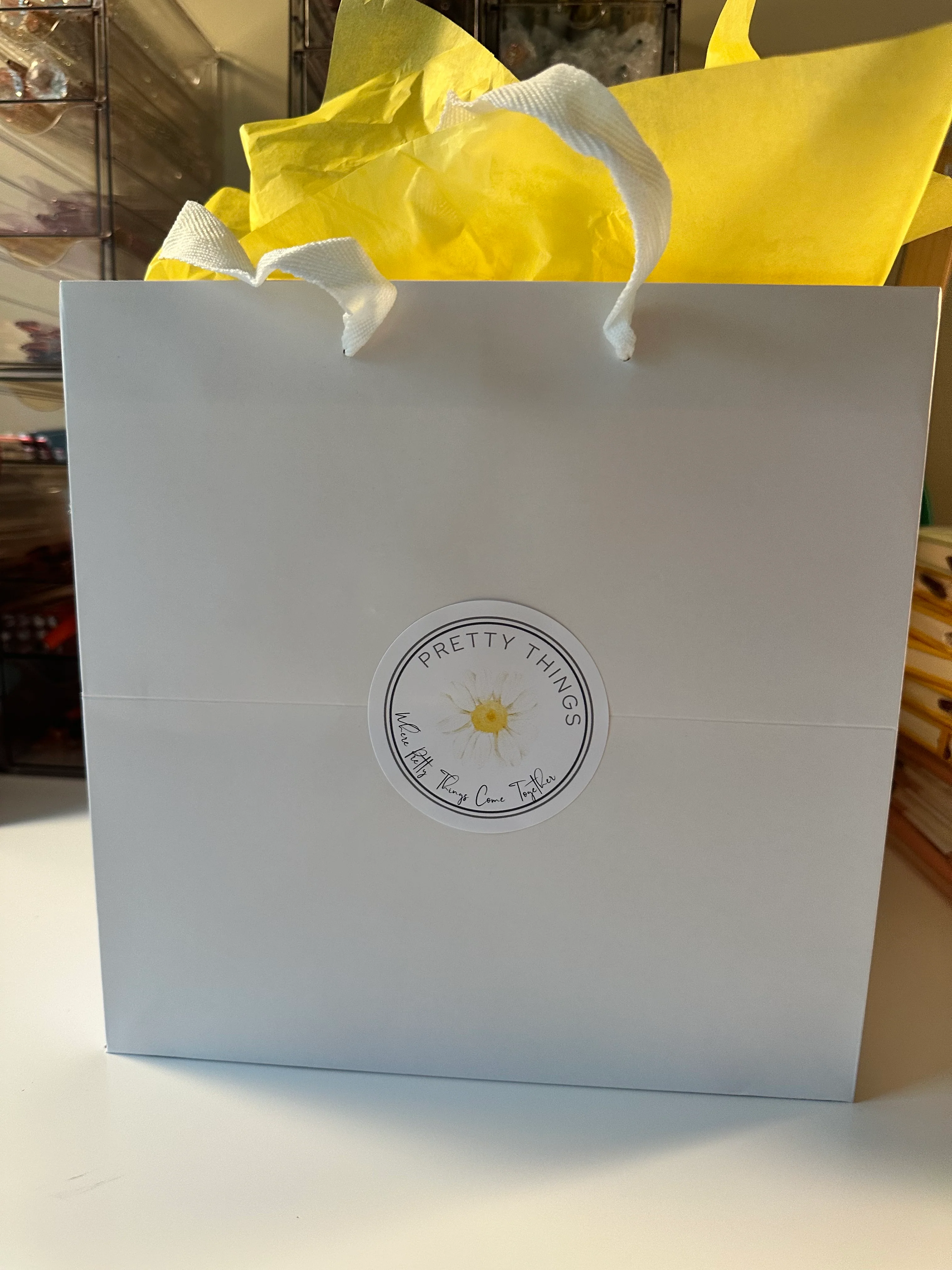 Contemporary Gift Bag Traditional