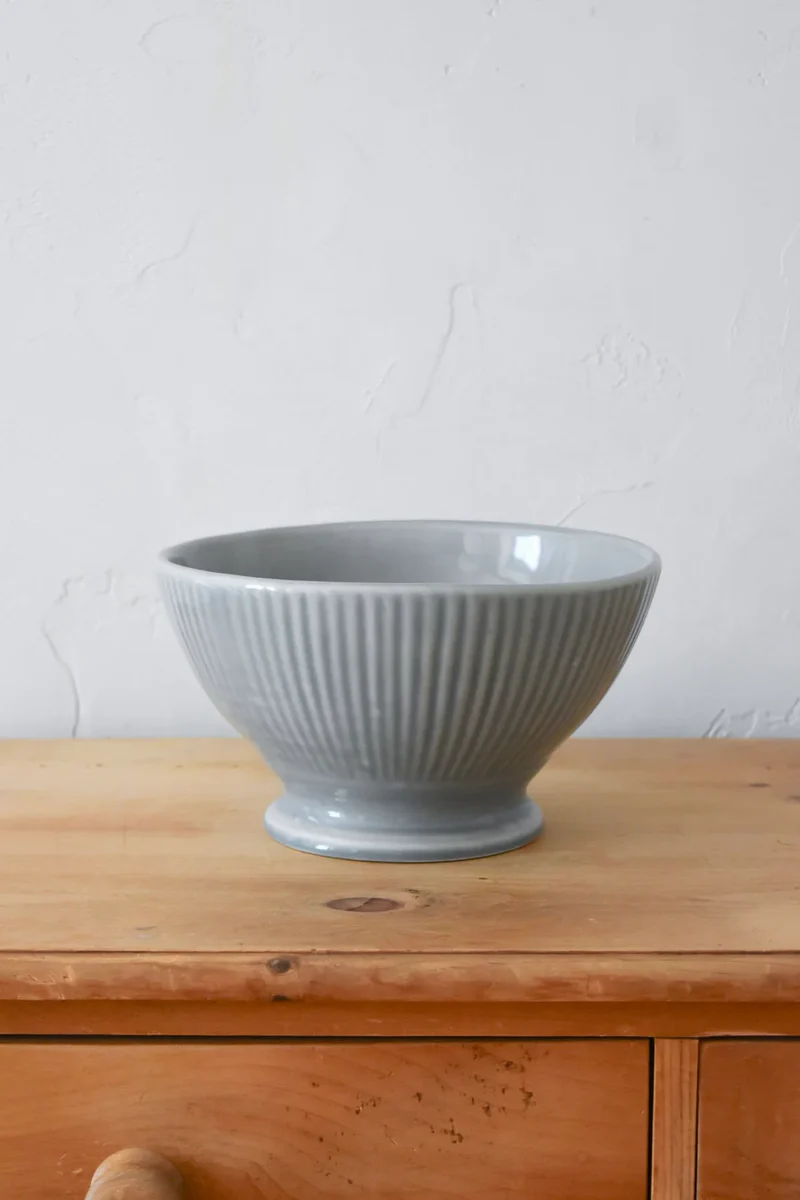 Consistent Stoneware Fluted Serving Bowl Enhanced