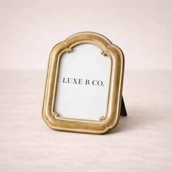 Natural Vintage Inspired Arched Photo Frame Refined