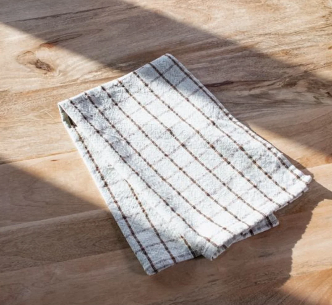 Exclusive Brown Check Kitchen Towels Detailed