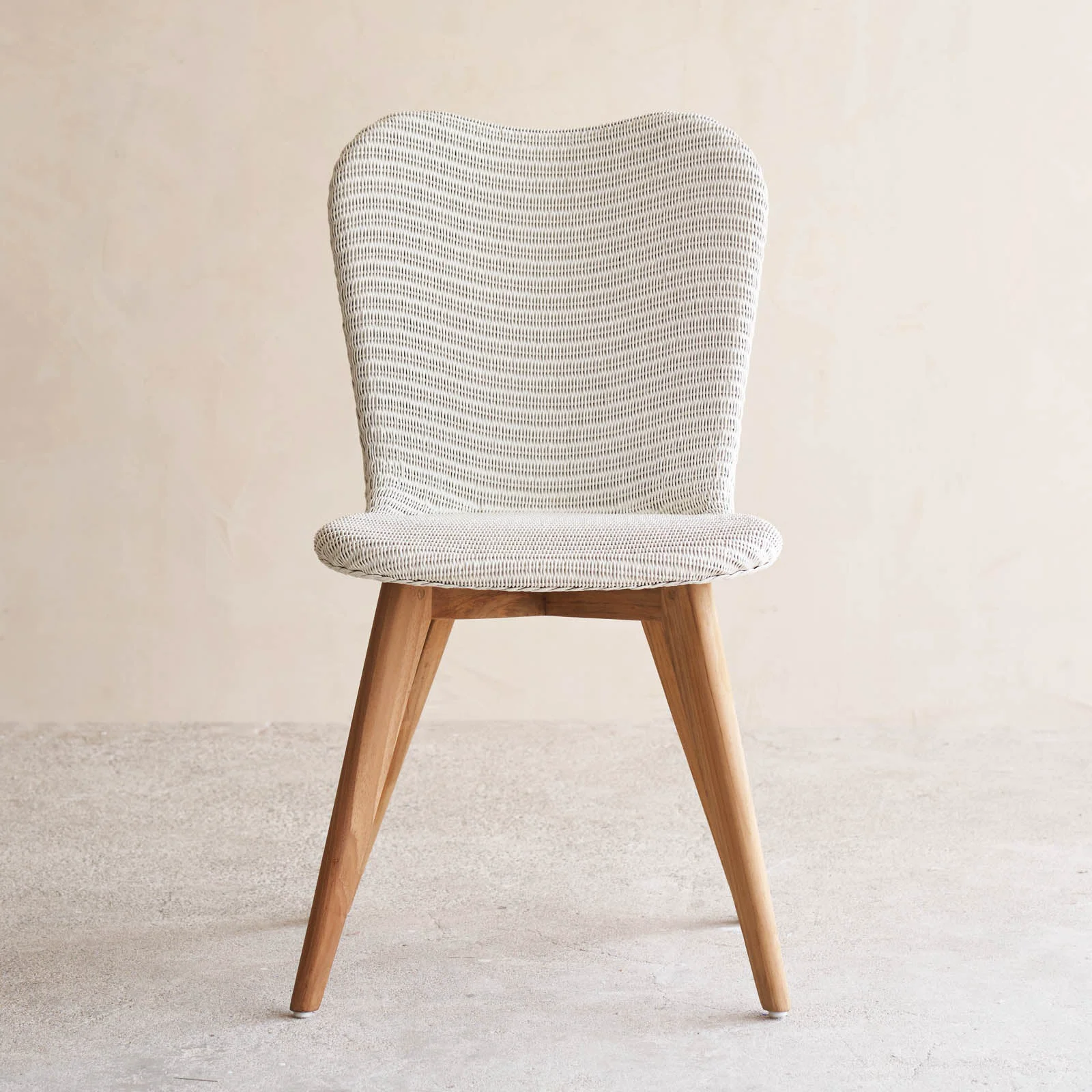 Easy-to-Use Lily Dining Chair Teak – Pure White Elite