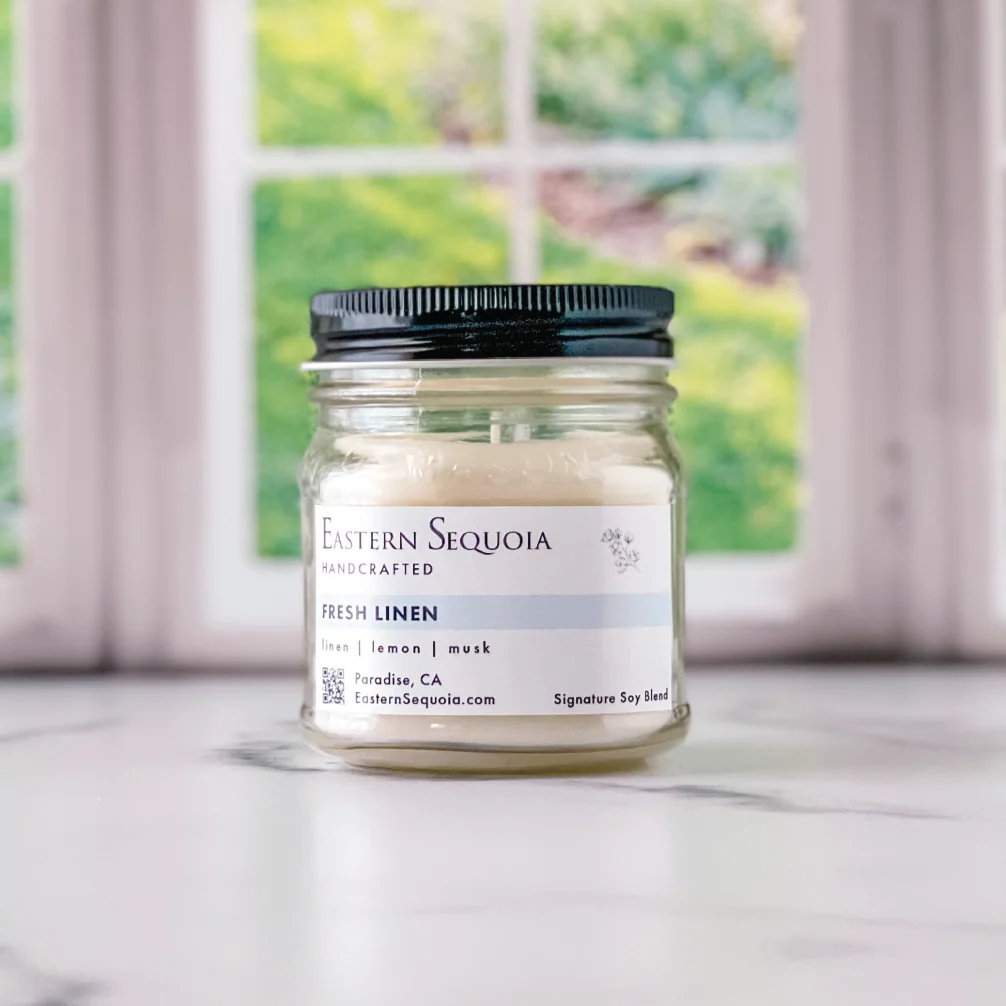 Safe Fresh Linen Candle 7oz Trendy