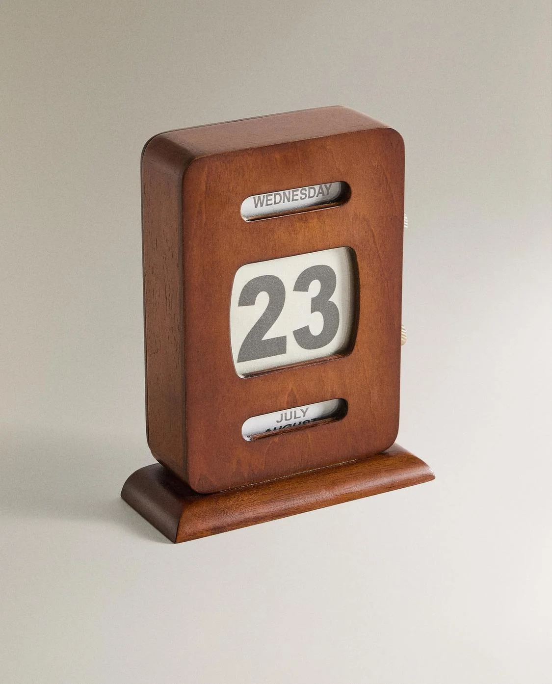 Exceptional MAISON 23 – Perpetual Wooden Desk Calendar Practical