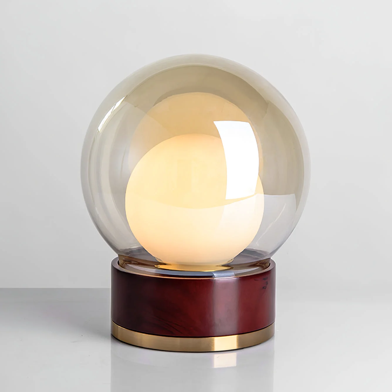 Carefully Designed Modern Rigel Round Glass Table Light Advanced