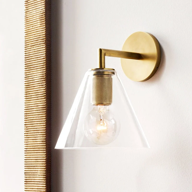 Relaxed Armed Retro Brass Wall Sconce Detailed