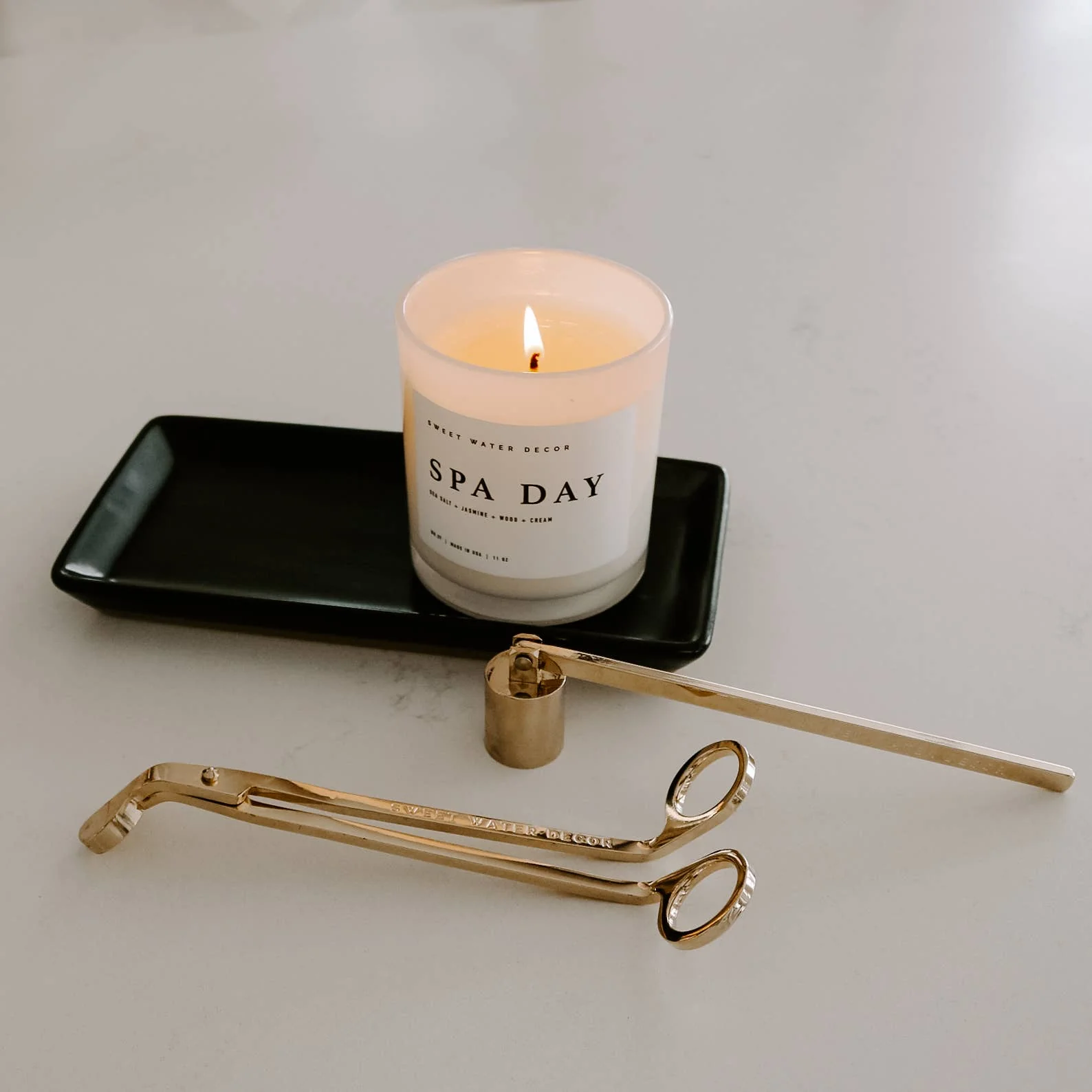 Dependable Black Stoneware Tray Eco-Friendly