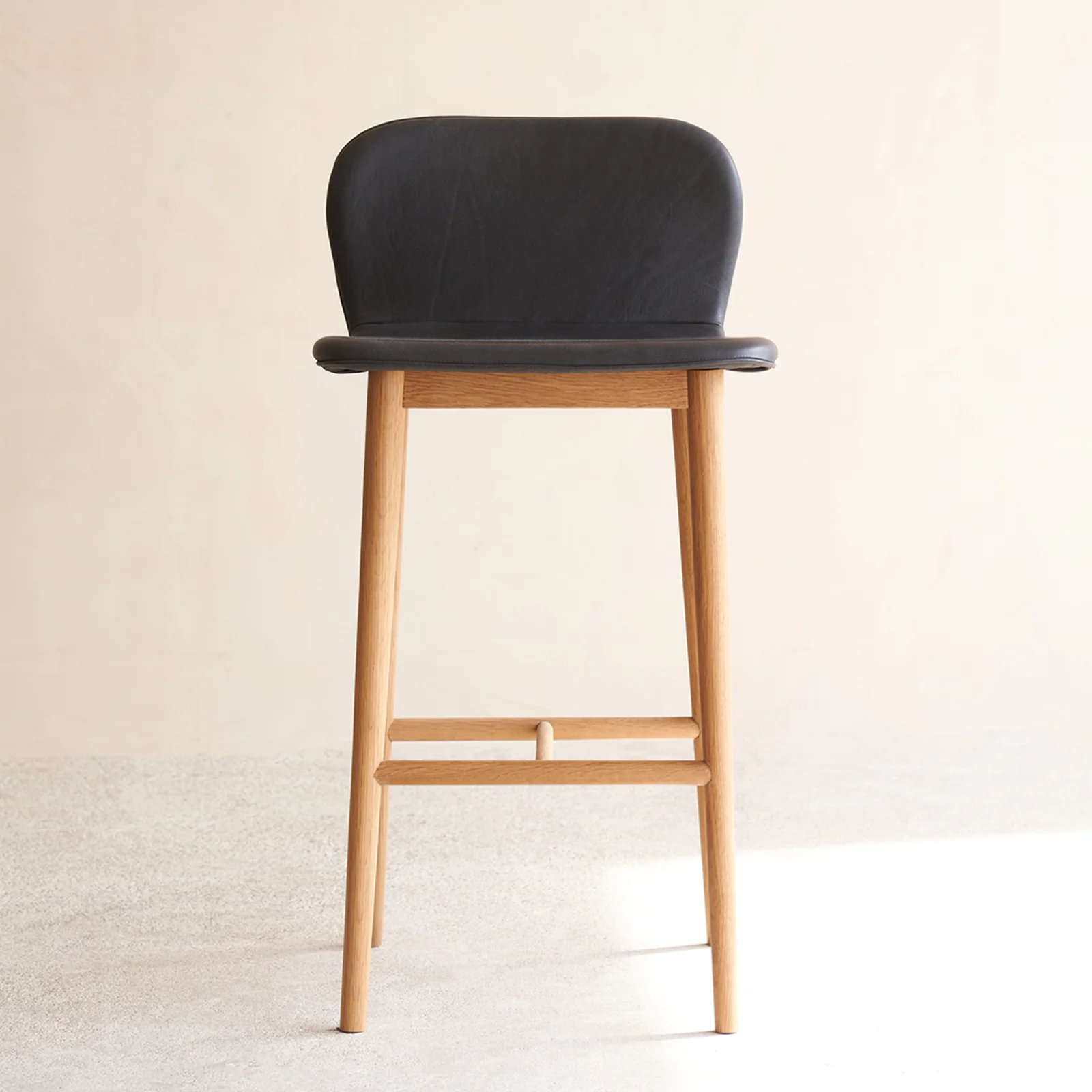 Environmentally Friendly Puddle Leather Bar Stool Oak Frame – Coal Artisan