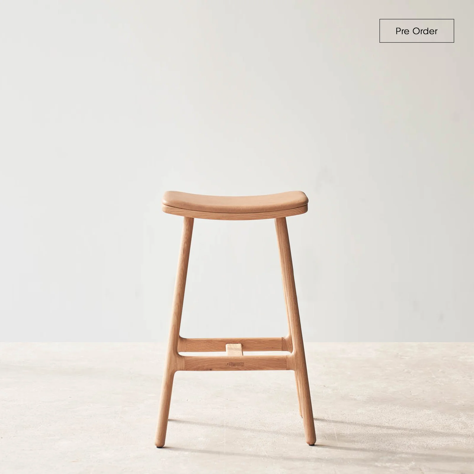 Reusable Odd Counter Stool Oak Frame – Bespoke Leather Natural