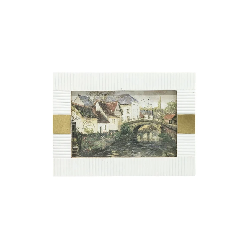 Stylish Kesia Ribbed Resin 4×6 Photo Frame White w Brass Inlay Artisan