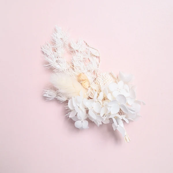 Relaxed Mini Dried Posie Stylish
