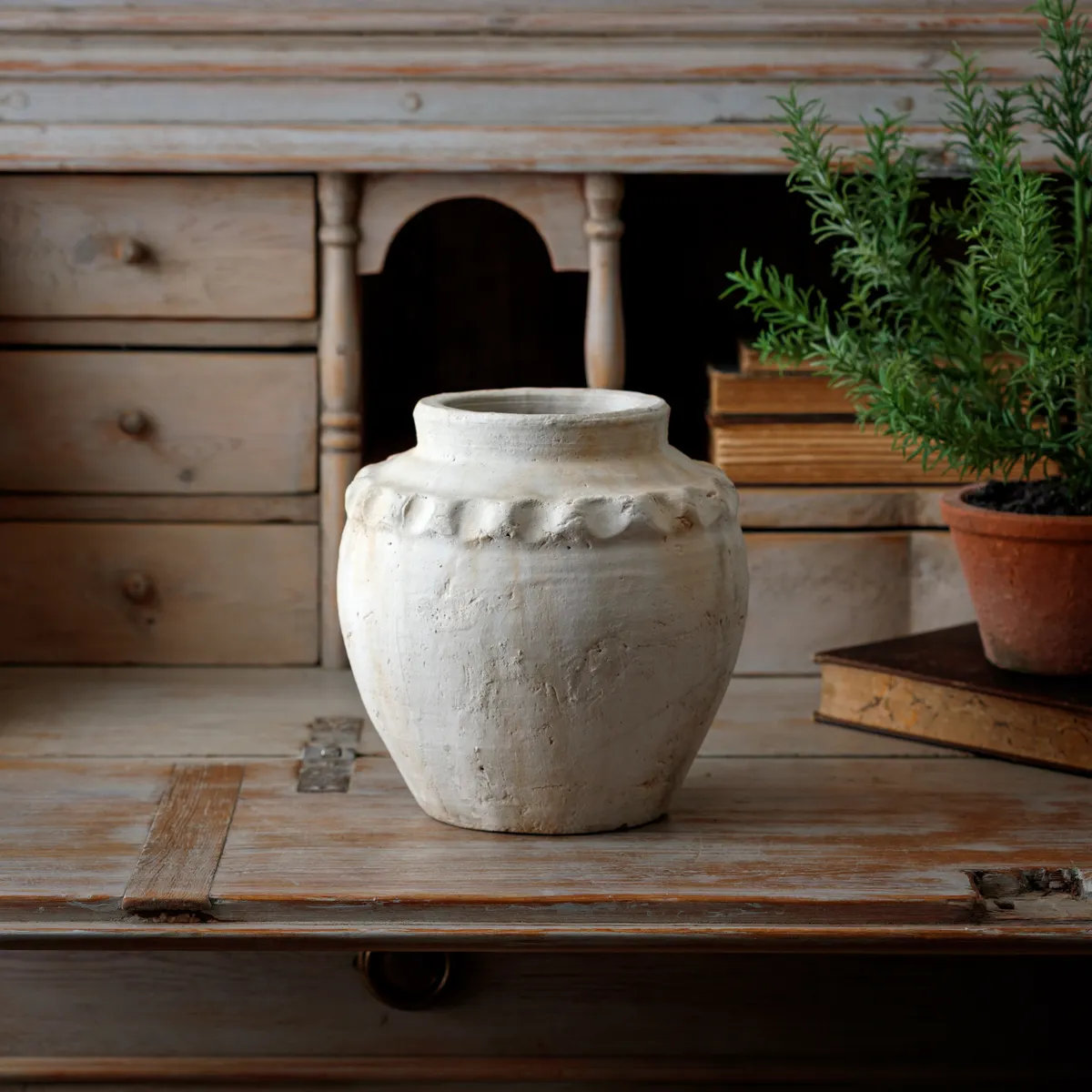 Secure Veranda Pot 8 Effective