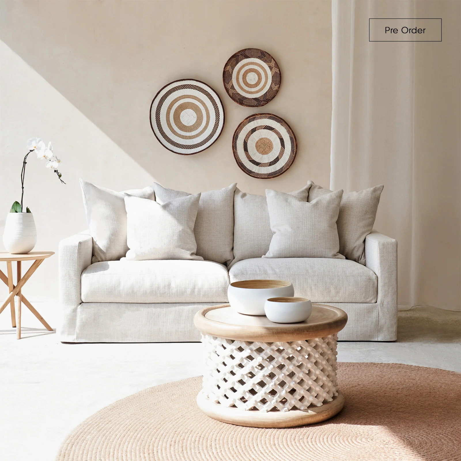 Carefully Designed Sloopy Sofa Bespoke Fabric Minimalist