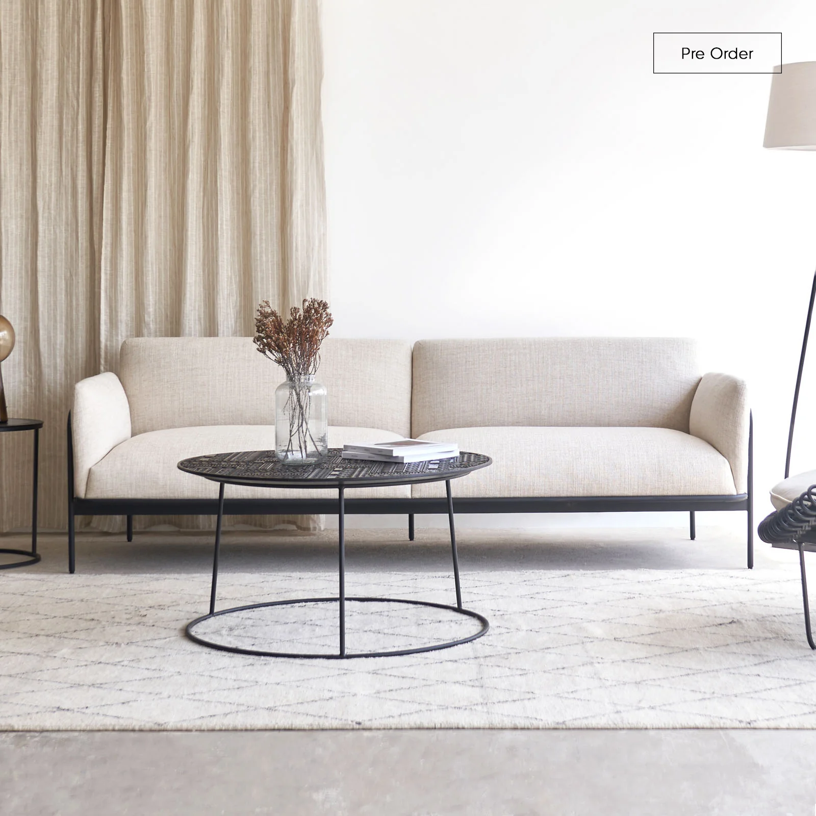 Innovative Scribe Sofa Bespoke Fabric Leather Pure