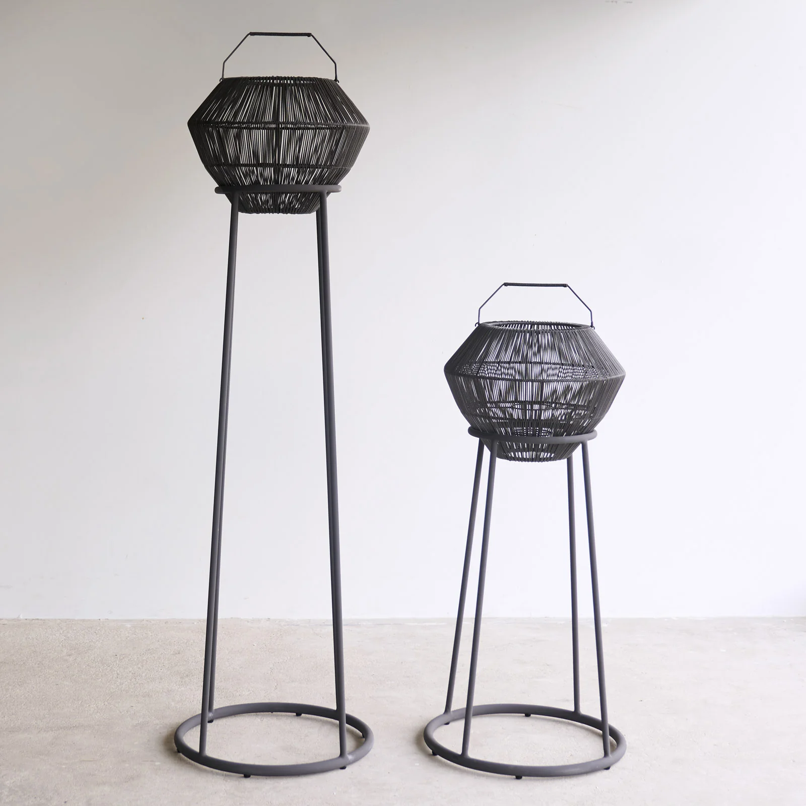 Flexible Ruby Outdoor Lantern Coal Trusted