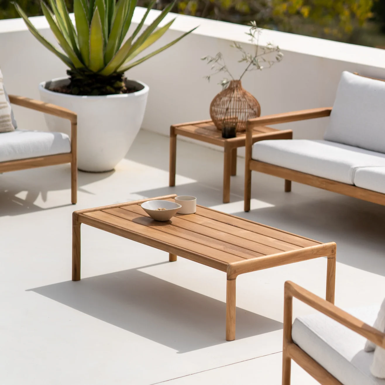 Excellent Jack Outdoor Coffee Table Teak Natural