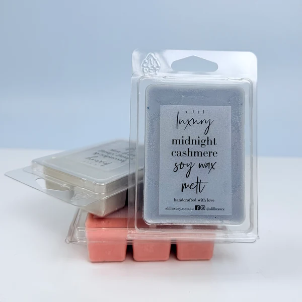 World-Class Clam Shell Soy Wax Melt Winter Edition Healthy