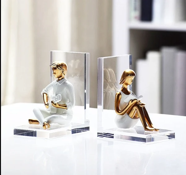 Efficient Musician Bookends Traditional
