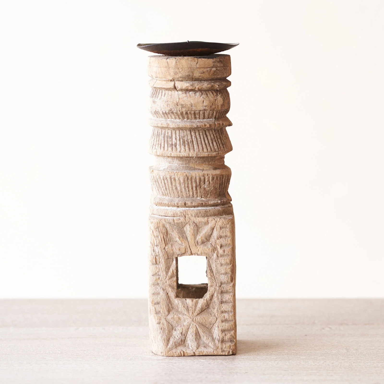 Professional Wooden Candle Stand – Medium Reusable
