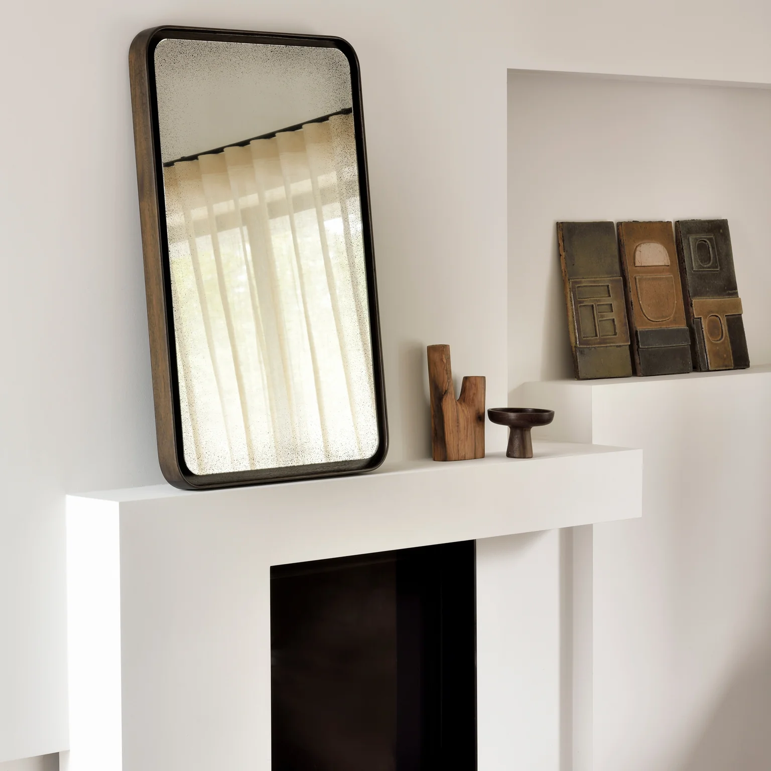 Fine Crafted Edge Wall Mirror 91cm Excellent