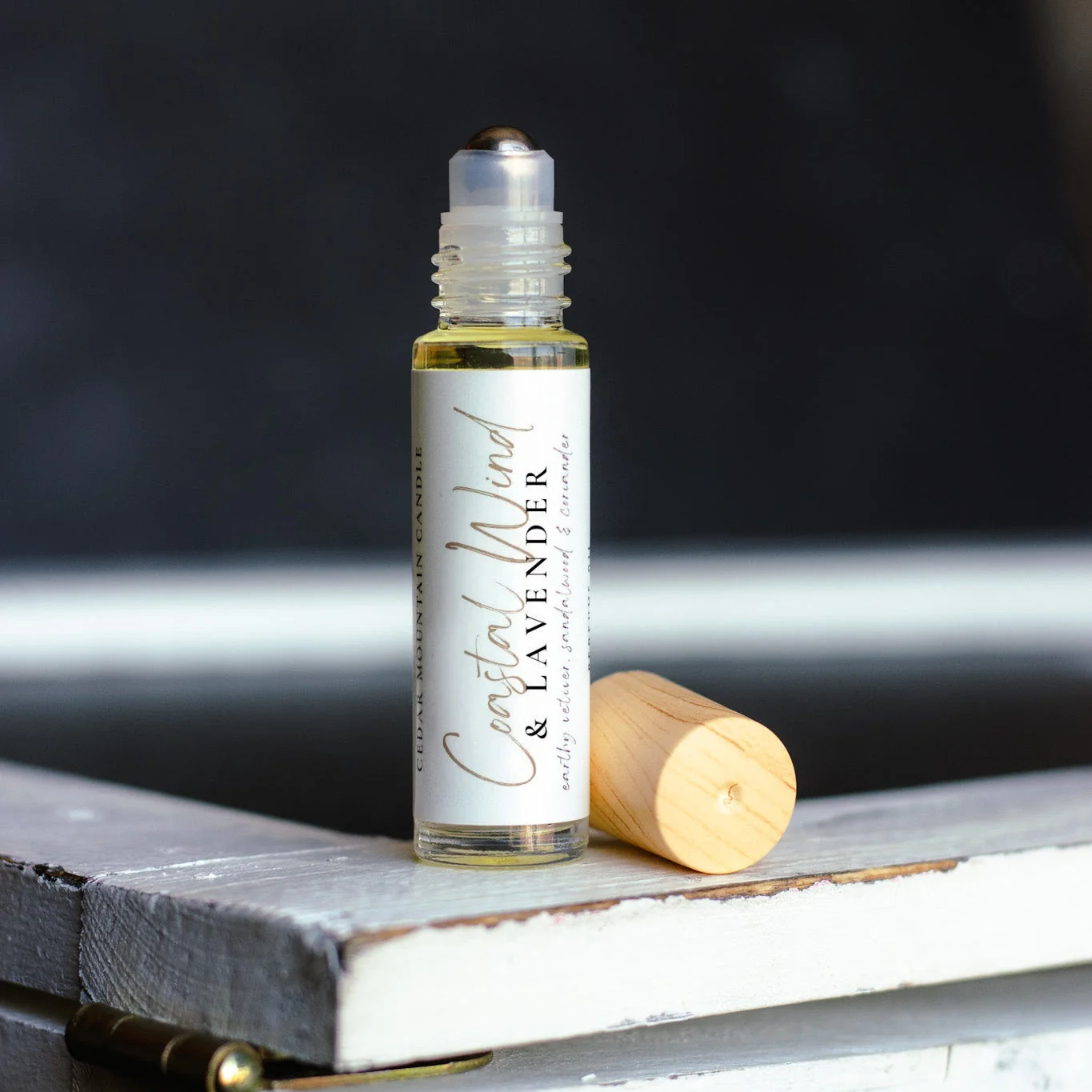 Long-Lasting Coastal Wind Lavender Roll-On Perfume Oil Artisan