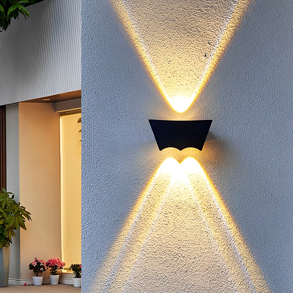 Sustainable Creative Up and Down Lighting LED Waterproof Black Wall Washer Lights High-End