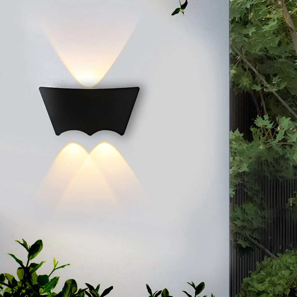 Lightweight LED Up and Down Lights Waterproof Black Modern Sconce Wall Washer Light Artisan