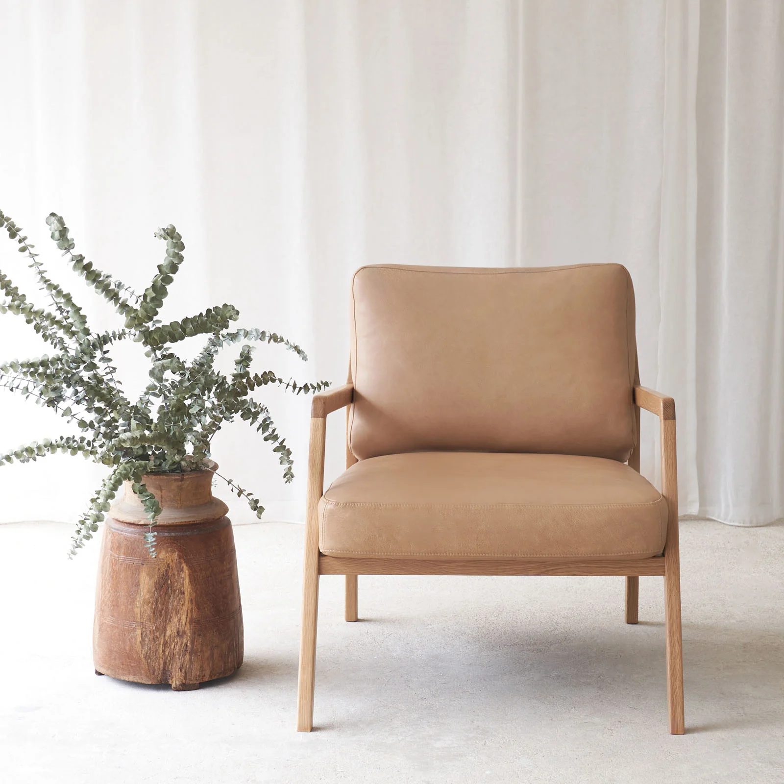Elite Nysse Leather Armchair Oak Frame – Canyon Enhanced