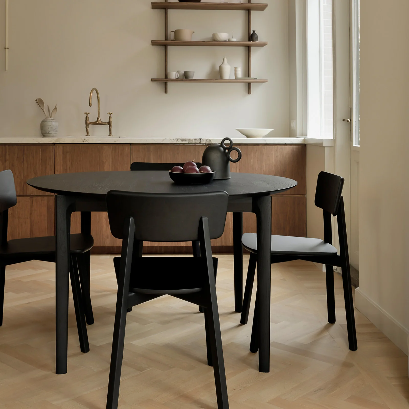 Effective Bok Extendable Round Dining Table Oak – Black Elegant
