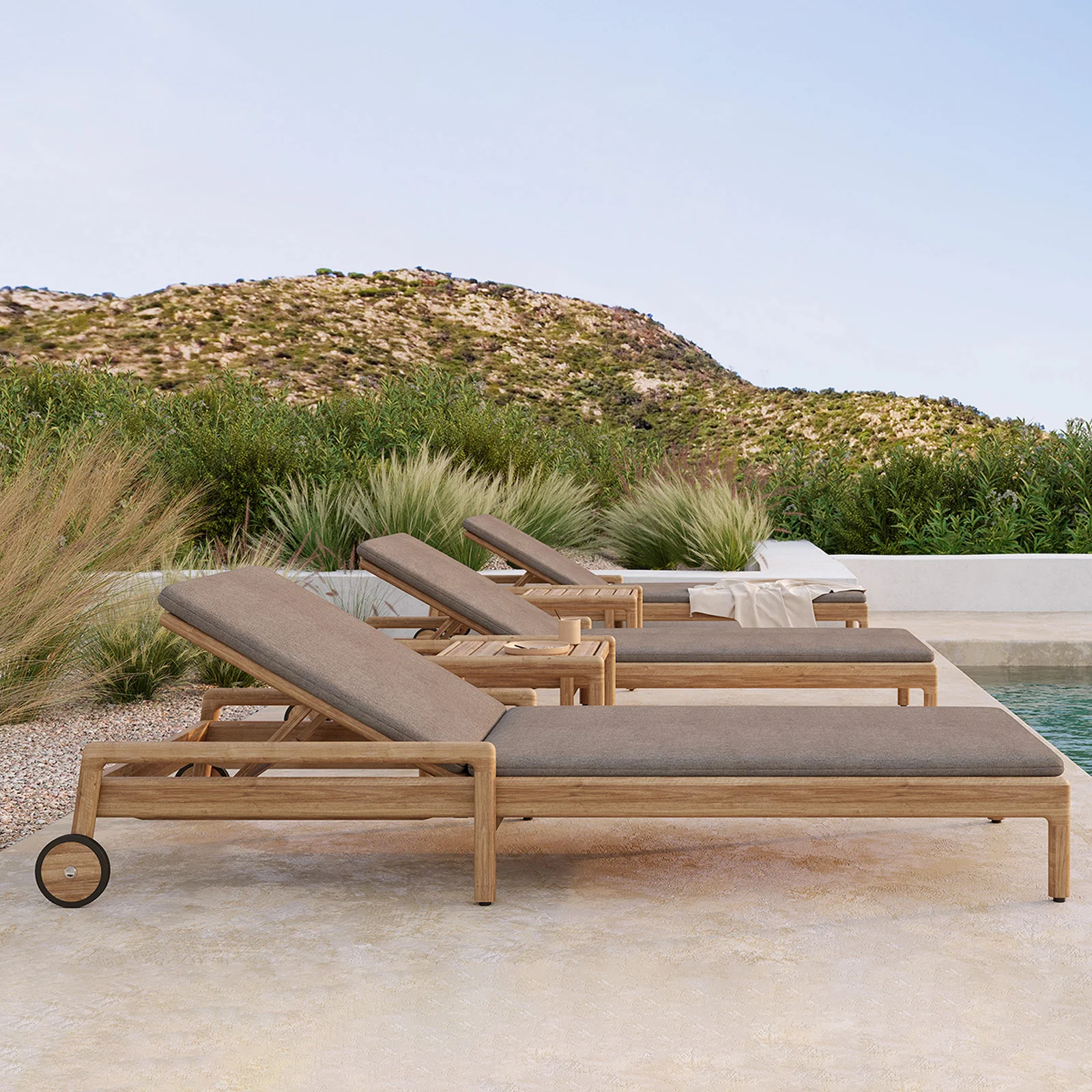 Authentic Outdoor Jack Adjustable Lounger Teak – Mocha High-Performance