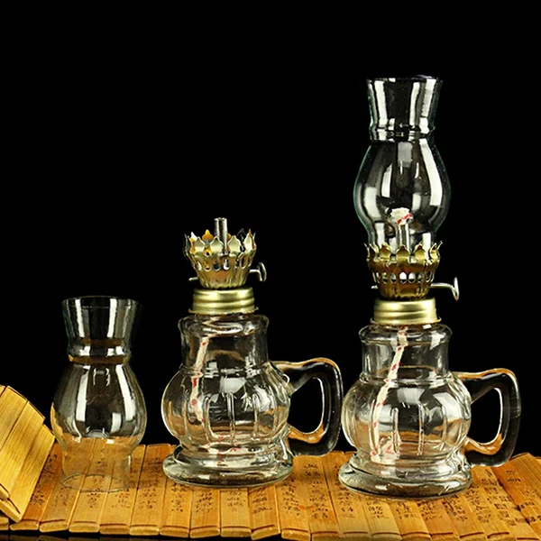 Reusable Vintage Metal Kerosene Lantern Expertly Made