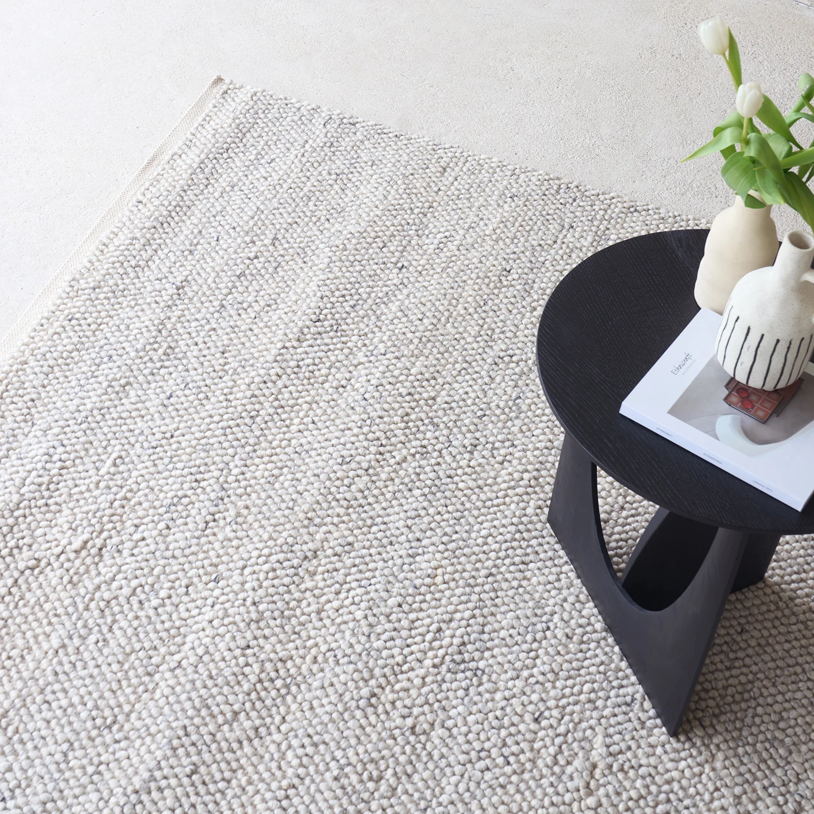 Breathable Pebble Wool Rug Desert Soft