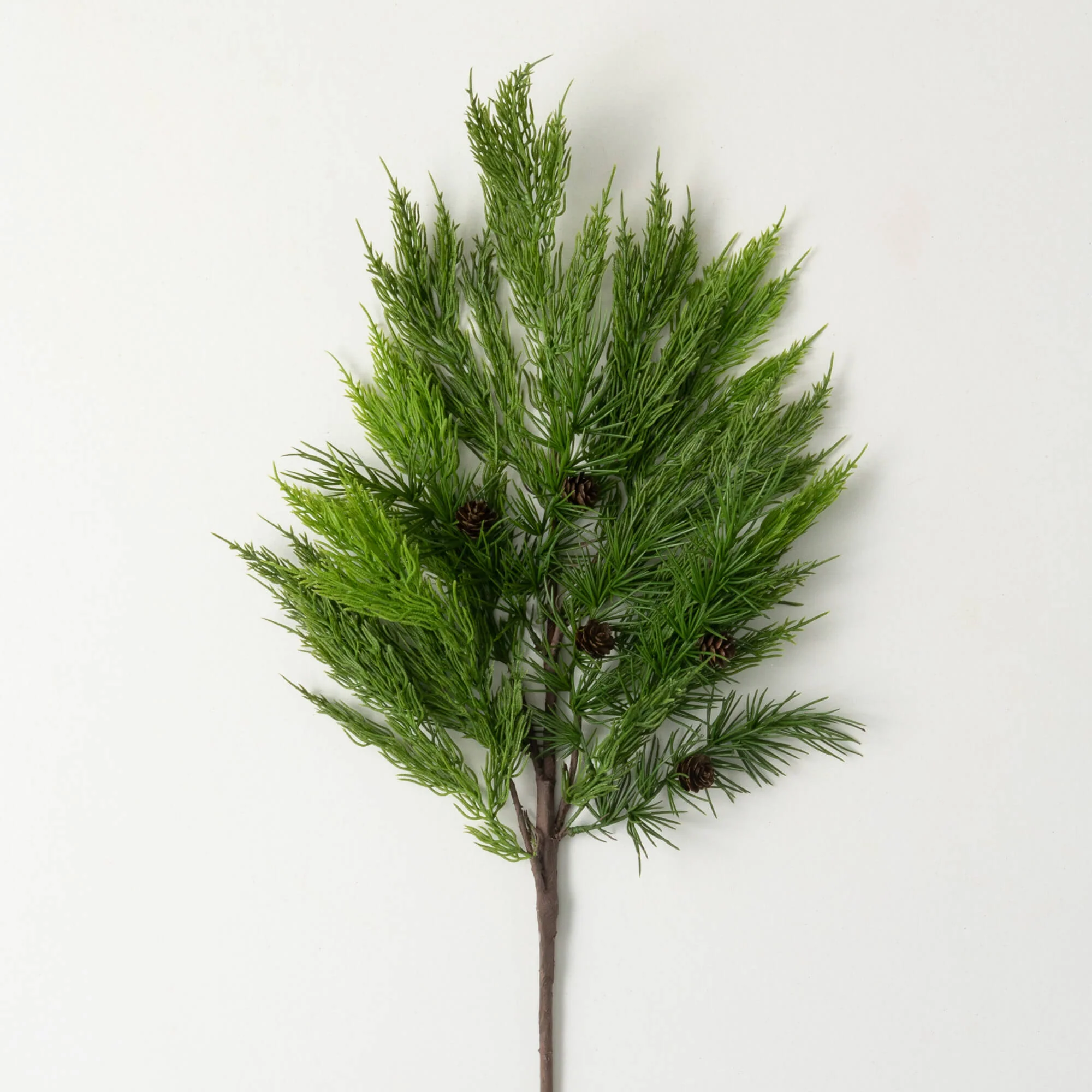World-Class Lush Green Cedar Spray 32 Flexible