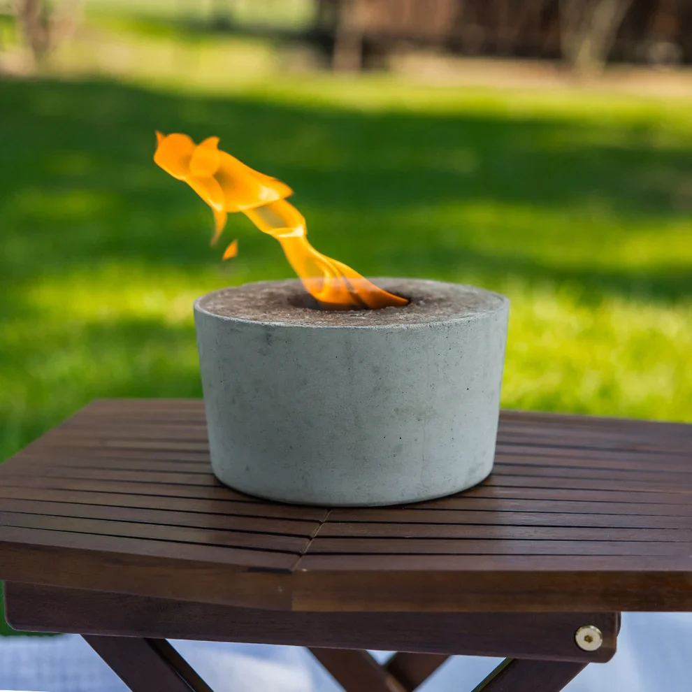 Quality Simply Lit Fire Pots Sasquatch 8 x 5 – Larger 15-pound pot Comfortable